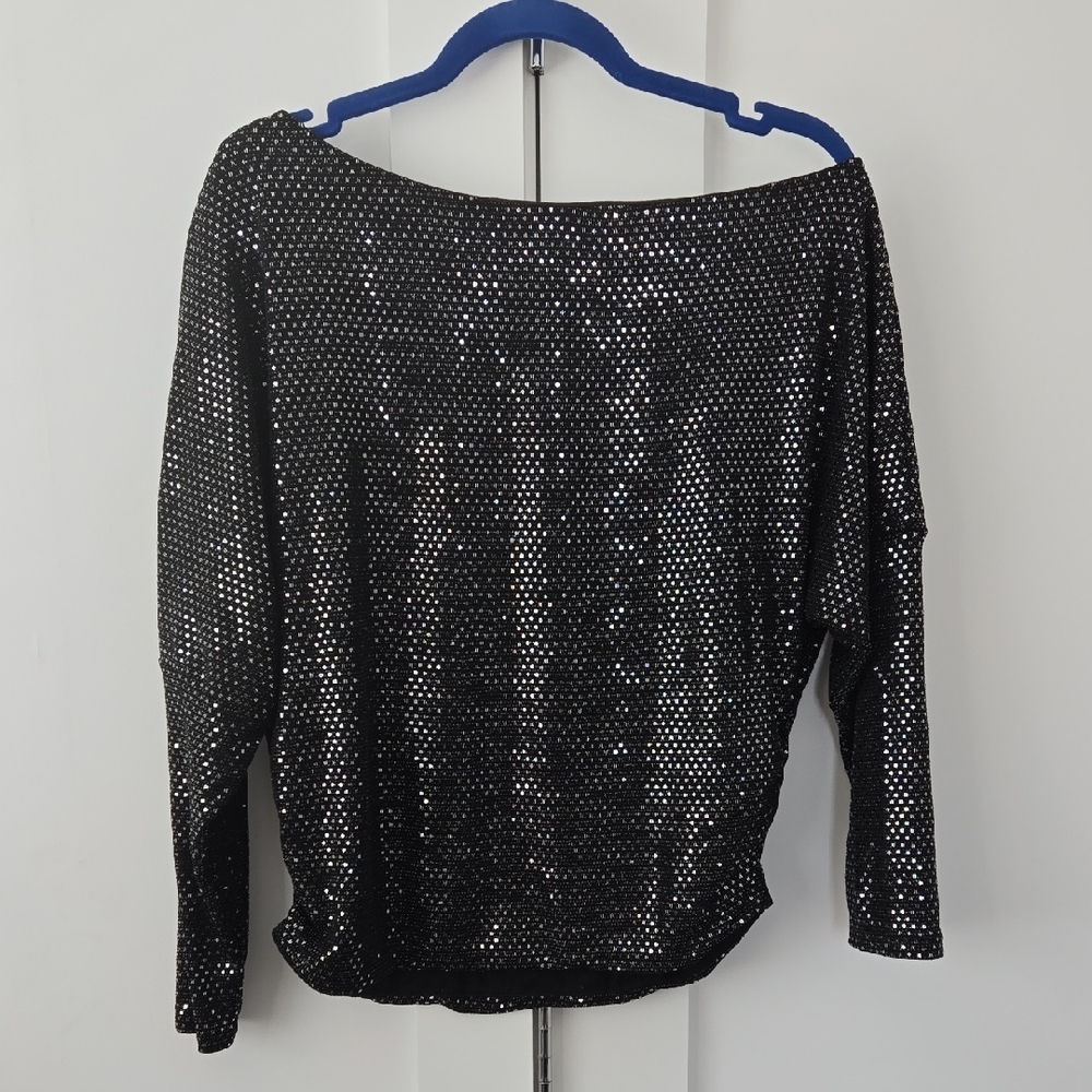 Elan - M - Fun Black Sequin Top